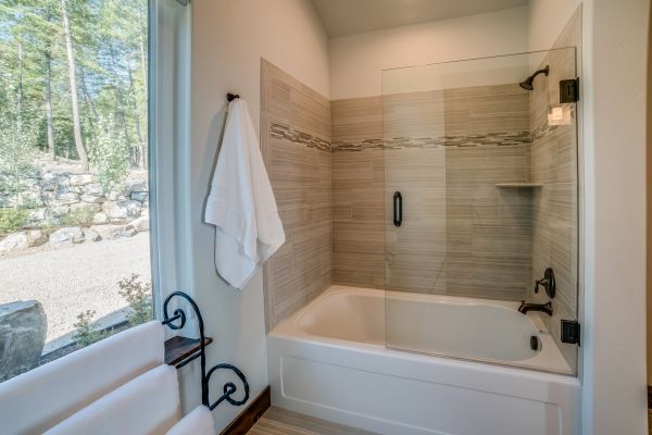 Cost of Tub Conversion Service in Noblesville
