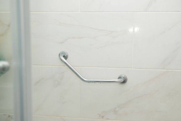 Cost of Mobility Shower Installation in Noblesville